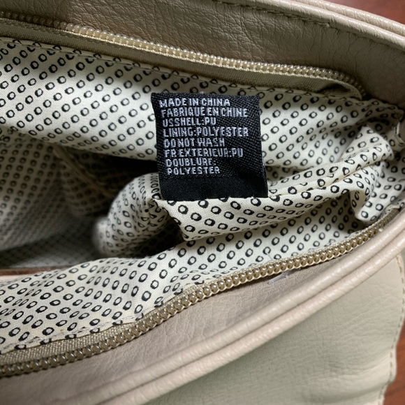 Madison West | Beige Cut Out Faux Leather Tassel Gold Chain Strap - Picture 10 of 10